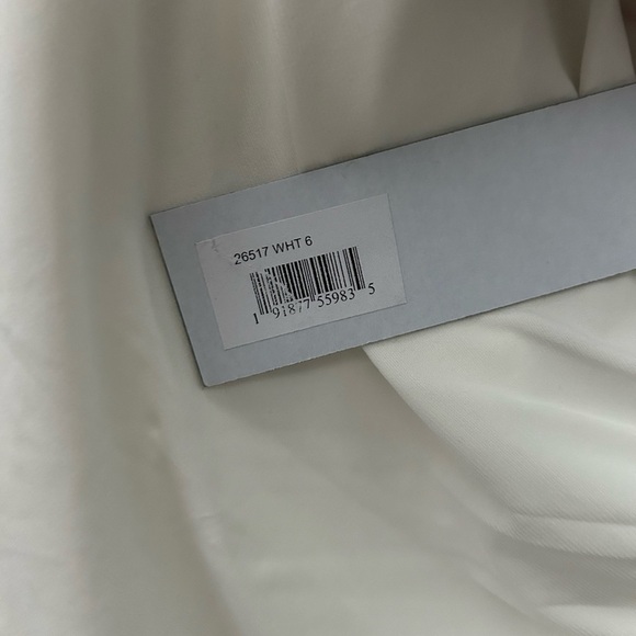 Mac Duggal 26517 NWT FOLDOVER OFF-THE-SHOULDER SLIT GOWN - Picture 6 of 8